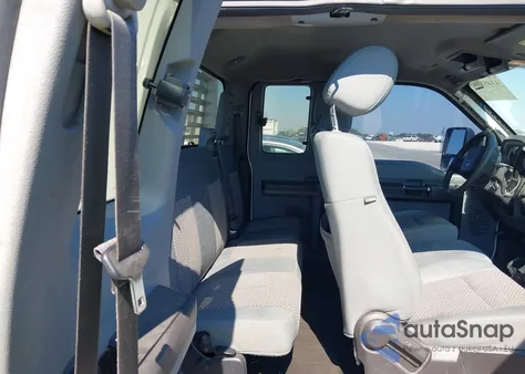 2012 Ford F-250 Xlt z USA, uszkodzony, nr VIN 1FT7X2BT1CEA65539